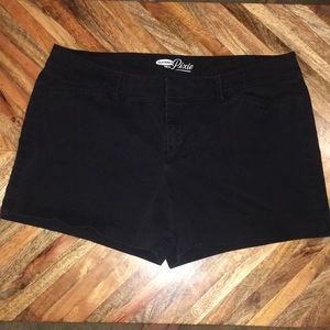 Black old navy shorts